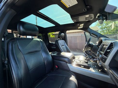 Used 2017 Ford F150 Lariat w/ Equipment Group 502A Luxury AWD/4WD image 29