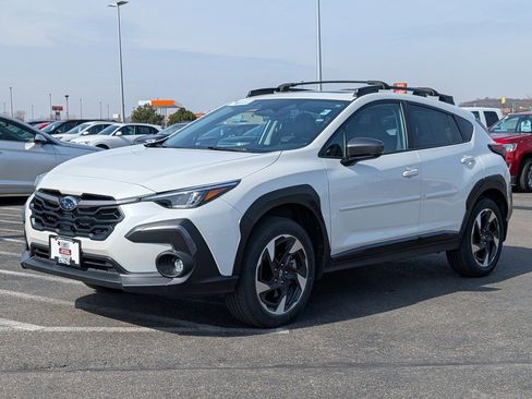 Certified 2025 Subaru Crosstrek 2.5i Limited w/ Popular Package #3A image 3