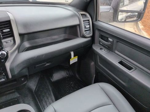 New 2026 RAM 3500 Tradesman image 15