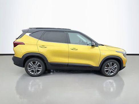 Used 2022 Kia Seltos S AWD/4WD image 12