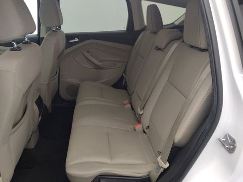 Used 2017 Ford Escape SE image 18