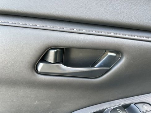 New 2025 Nissan Sentra S image 12