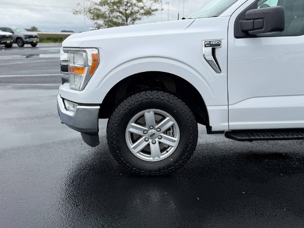 Used 2022 Ford F150 XLT w/ Trailer Tow Package AWD/4WD image 12