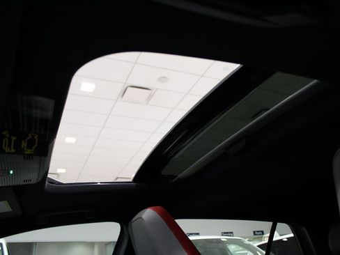 New 2026 Volkswagen GTI SE image 15