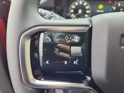 New 2026 Land Rover Discovery Sport Landmark AWD/4WD image 19