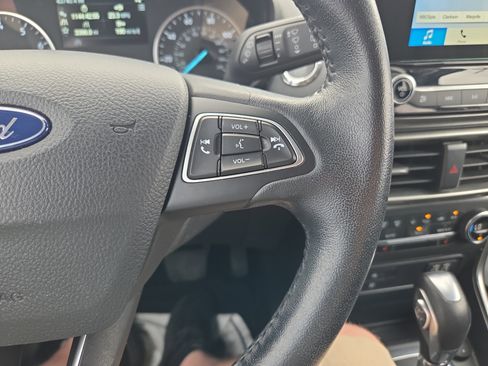 Used 2018 Ford EcoSport SE image 19