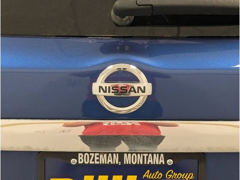 Used 2018 Nissan Pathfinder SL AWD/4WD image 5