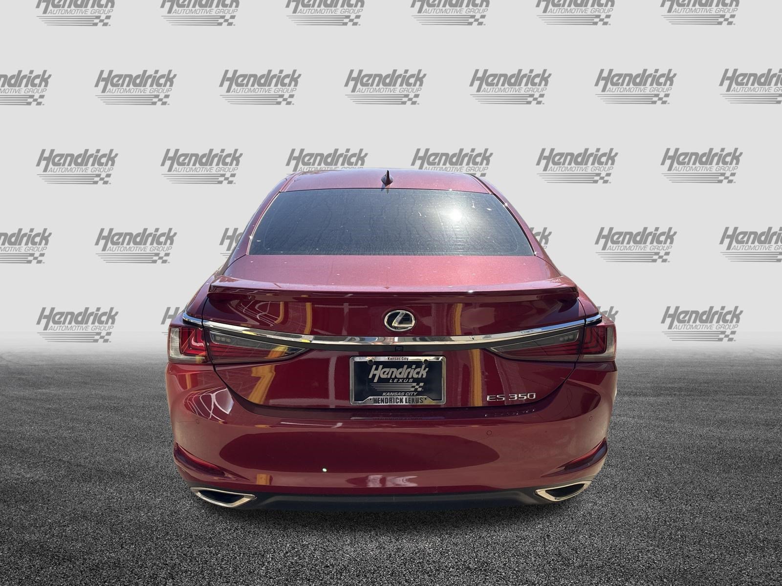 Used 2025 Lexus ES 350 w/ Premium Package FWD image 9