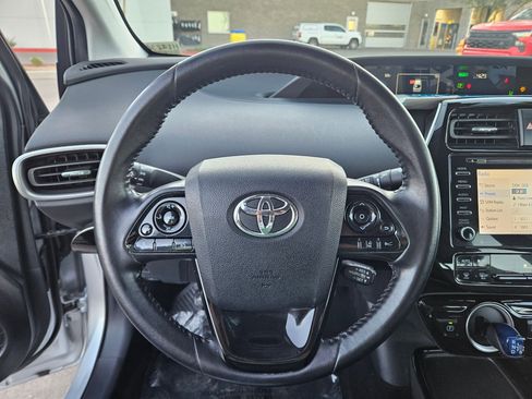 Used 2022 Toyota Prius Prime LE image 13