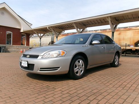 Used 2008 Chevrolet Impala LS image 1