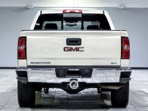 Used 2014 GMC Sierra 1500 SLT w/ SLT Crew Cab Value Package RWD image 9