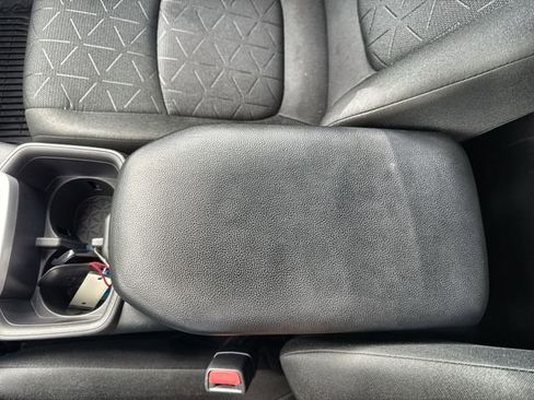 Used 2022 Toyota RAV4 XLE image 29