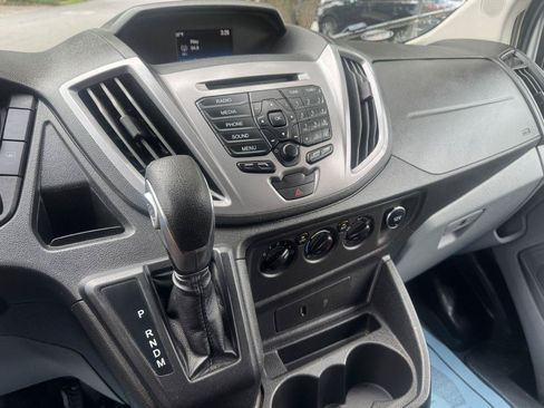 Used 2018 Ford Transit 350 XLT RWD image 6