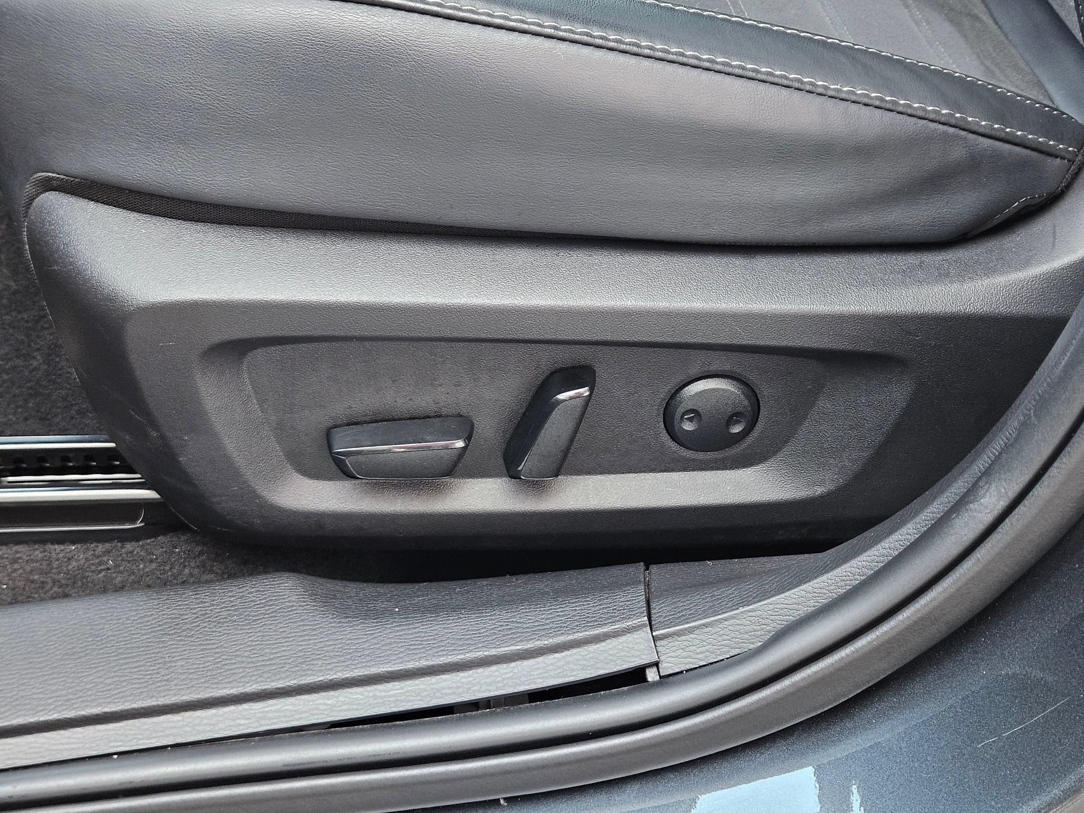 Used 2025 Mitsubishi Outlander SE AWD/4WD image 20
