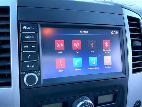 Used 2020 Nissan Frontier SV image 30