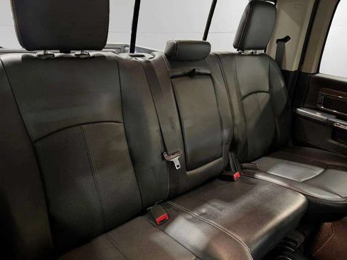Used 2017 RAM 1500 Laramie AWD/4WD image 17