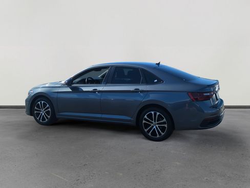 Certified 2024 Volkswagen Jetta Sport image 3