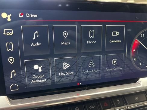 Used 2024 GMC Sierra 1500 Elevation AWD/4WD image 17