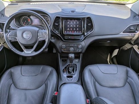 Certified 2020 Jeep Cherokee Limited FWD image 11