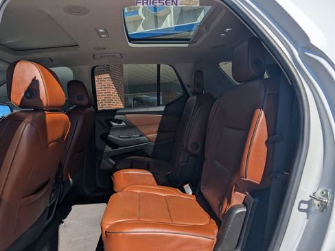 Used 2018 Chevrolet Traverse High Country image 11