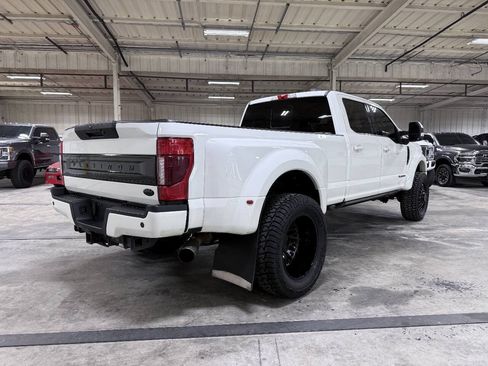 Used 2020 Ford F450 Platinum w/ FX4 Off-Road Package AWD/4WD image 3