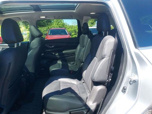 Certified 2025 Subaru Ascent Limited AWD/4WD image 32