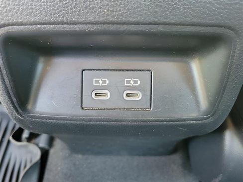 Used 2023 Toyota Corolla LE FWD image 11