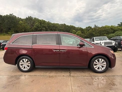 Used 2016 Honda Odyssey EX-L image 2