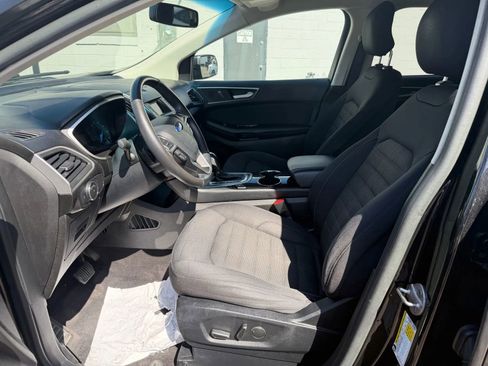 Used 2015 Ford Edge SEL image 18
