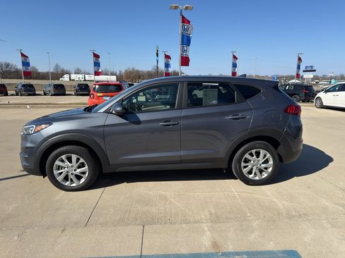 Used 2021 Hyundai Tucson SE image 8