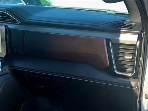 Used 2022 GMC Sierra 1500 Denali image 15