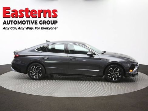 Used 2025 Hyundai Sonata SEL FWD image 46