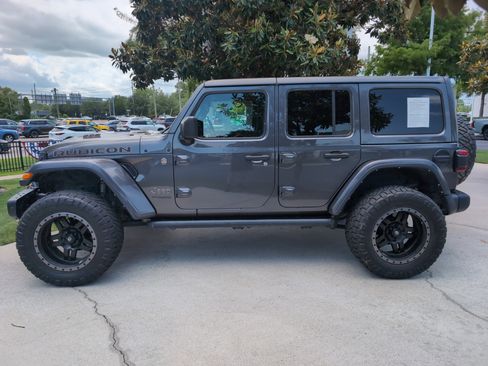 Used 2021 Jeep Wrangler Unlimited Rubicon w/ Trailer Tow Package AWD/4WD image 7