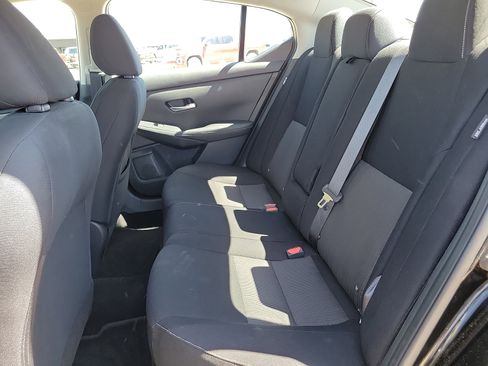 Used 2021 Nissan Sentra SV FWD image 8