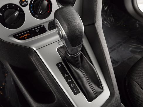 Used 2014 Ford Focus SE image 17