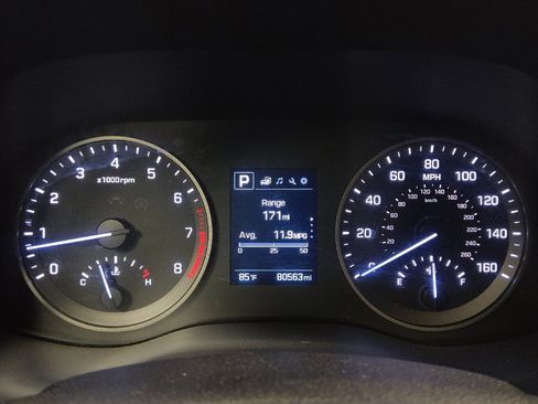 Used 2018 Hyundai Tucson Value w/ Cargo Package AWD/4WD image 23