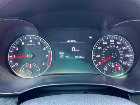 Used 2020 Kia Optima LX image 24
