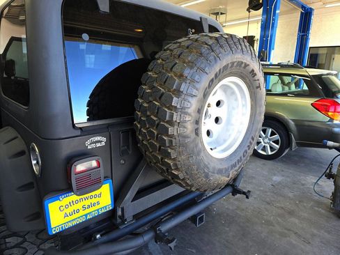 Used 2004 Jeep Wrangler X w/ Convenience Group image 25