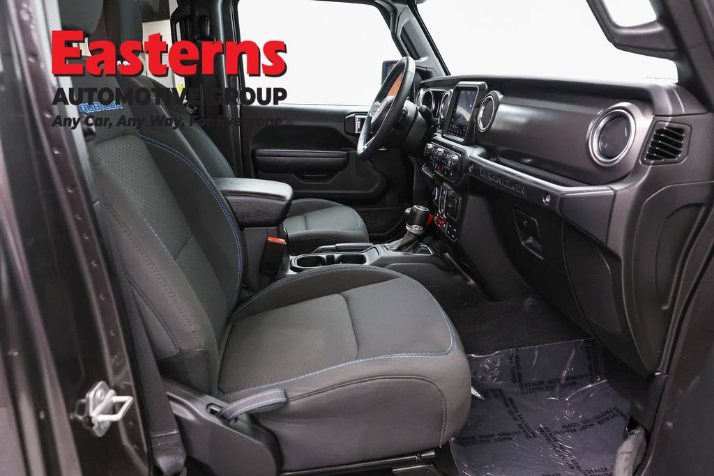 Used 2023 Jeep Wrangler Unlimited Rubicon 4xe w/ Cold Weather Group AWD/4WD image 27