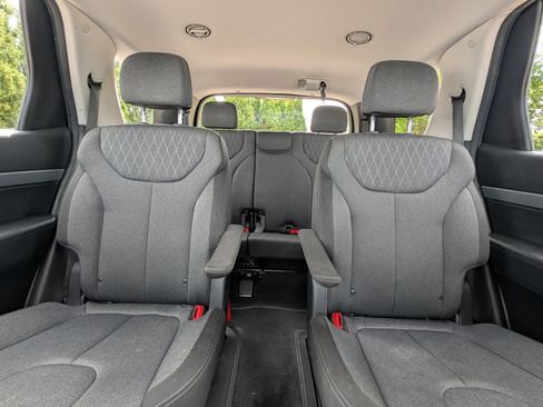 Used 2022 Hyundai Palisade SEL w/ Cargo Package image 28