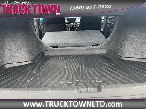 Used 2019 Honda Accord LX image 14