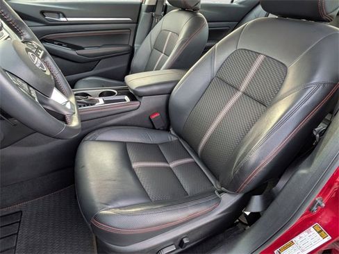 Used 2023 Nissan Altima 2.5 SR image 25