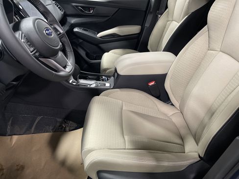 New 2025 Subaru Ascent Premium image 9