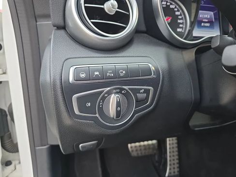 Used 2017 Mercedes-Benz C 300 4MATIC Cabriolet image 39