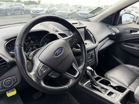 Used 2018 Ford Escape SEL FWD image 12