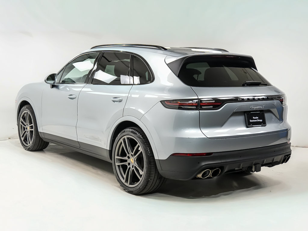Certified 2021 Porsche Cayenne S AWD/4WD image 3
