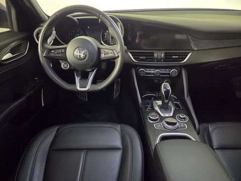 Used 2022 Alfa Romeo Giulia Sprint RWD image 25
