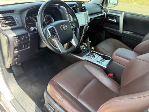 Used 2023 Toyota 4Runner Limited AWD/4WD image 13