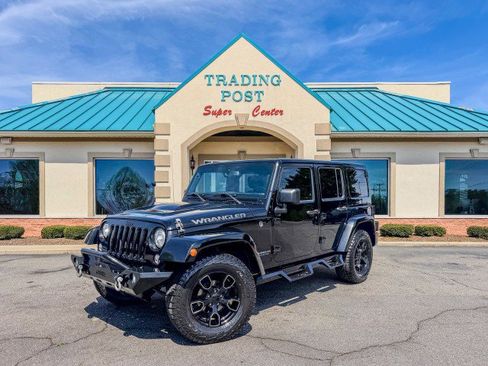 Used 2017 Jeep Wrangler 75th Anniversary image 19