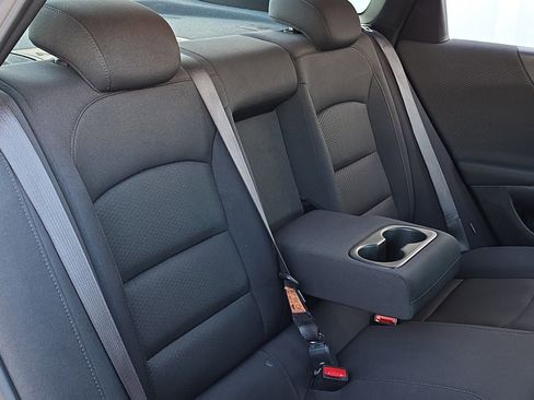 Used 2024 Chevrolet Malibu LT image 30